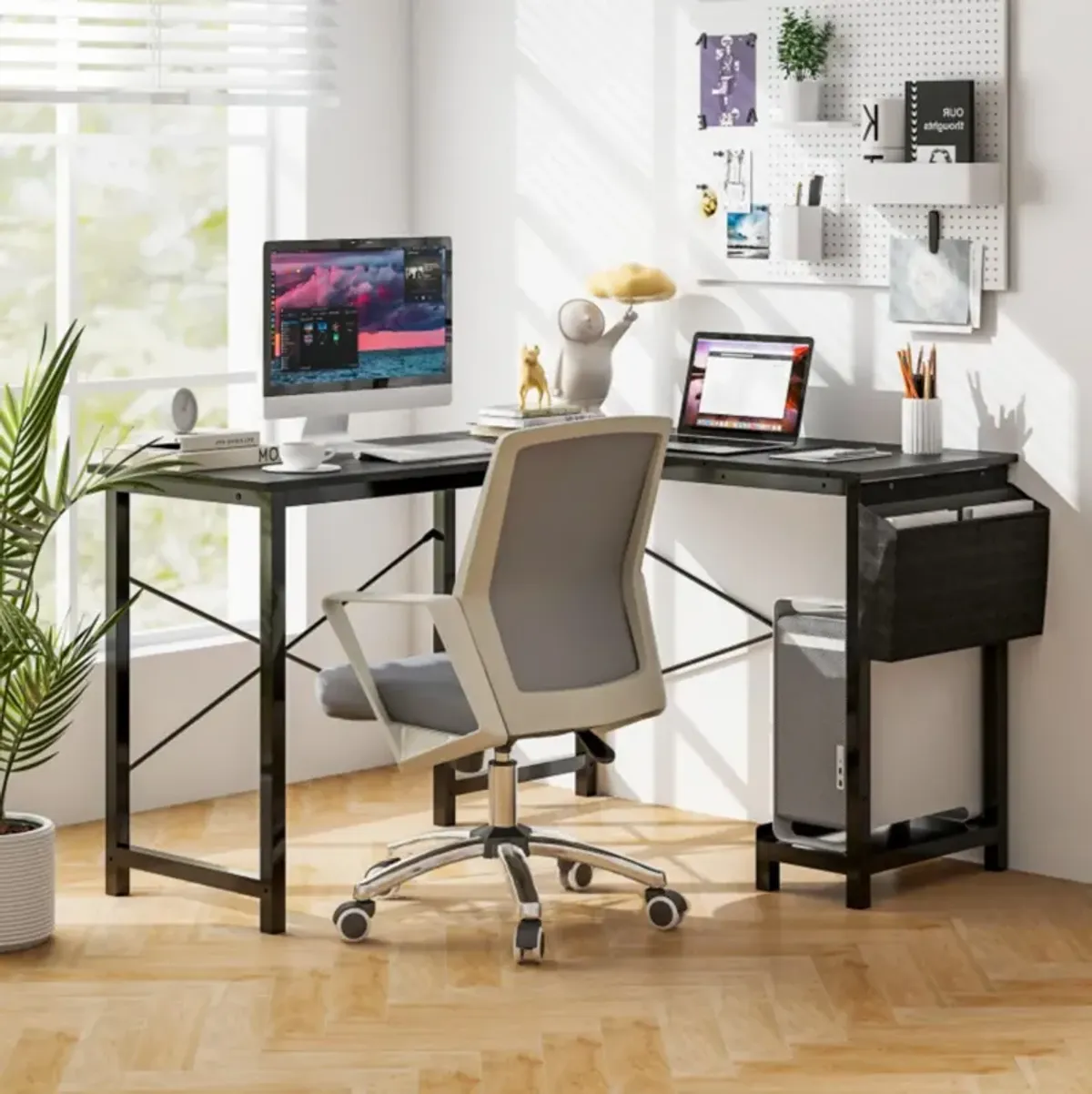 Hivvago Modern Reversible Computer Desk with Storage Pocket and CPU Stand for Working Writing Gaming