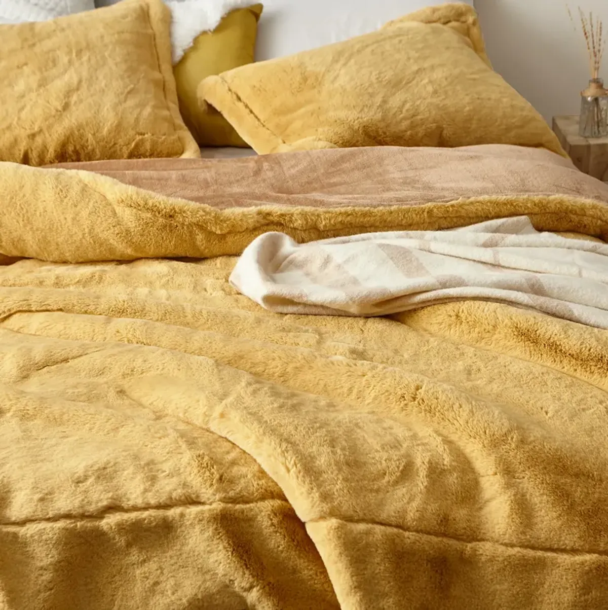 Chunky Bunny - Coma Inducer® Oversized Comforter Set - Lionhead: Sahara Sun