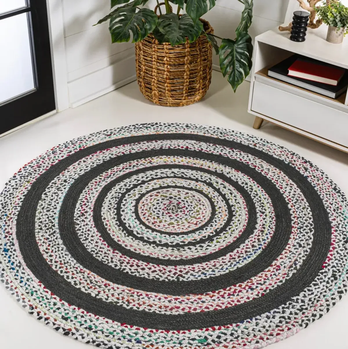 Abyss Braided Bohemian Coastal Jute Area Rug