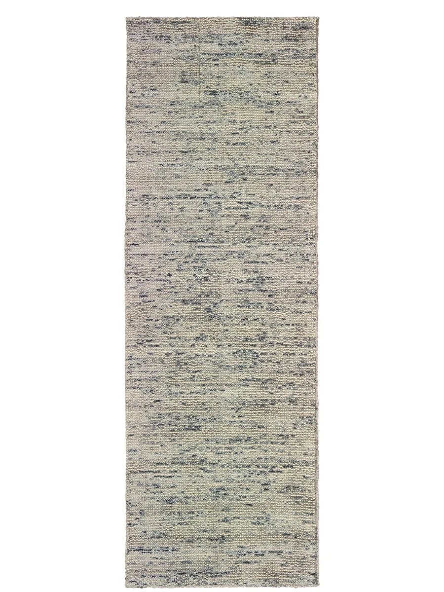 Lucent 2'6" x 8' Stone Rug