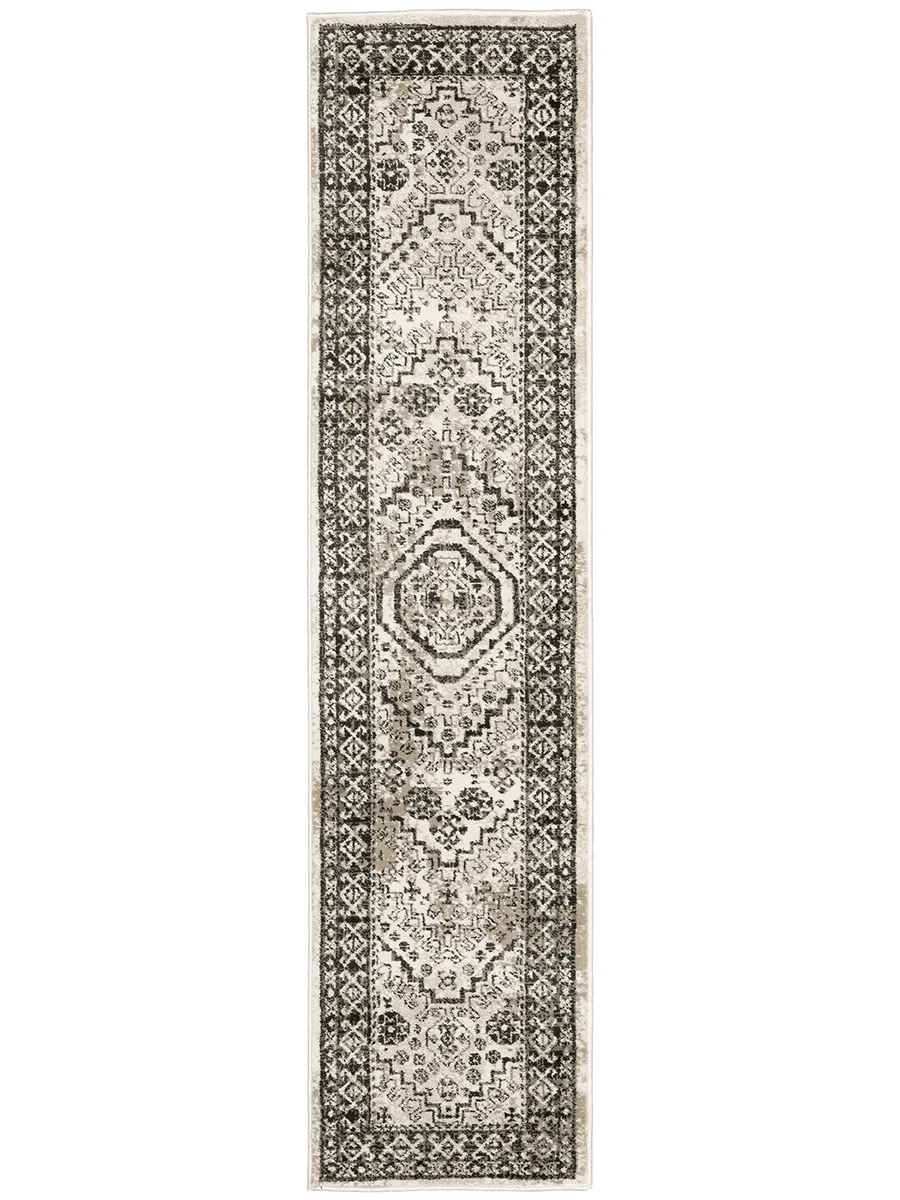 Georgia 1'10" x 7'6" Ivory Rug