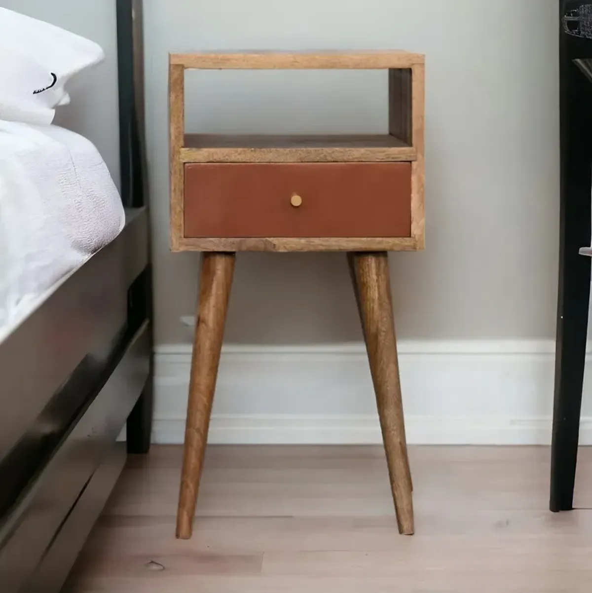 Mini Brick Red Hand  Painted  Solid Wood 1 Drawer NightStand