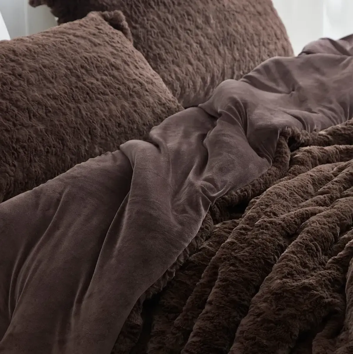 Fluffy Buffalo - Coma Inducer� Oversized Comforter Set