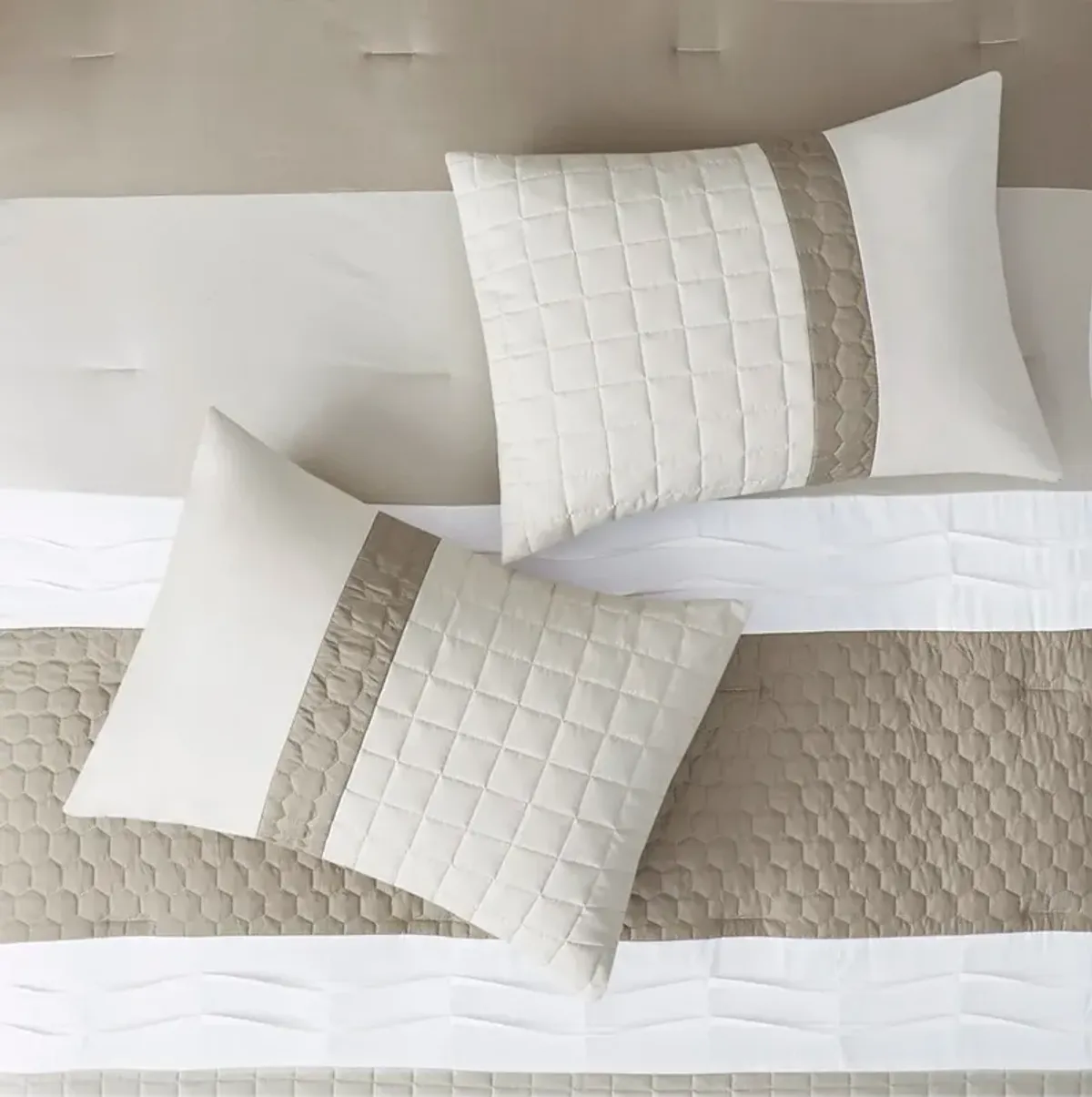 Gracie Mills Bryon 8-Piece Comforter Set