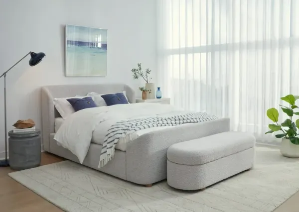 Kiki Queen-size Upholstered Platform Bed in Cotton Ball Boucle