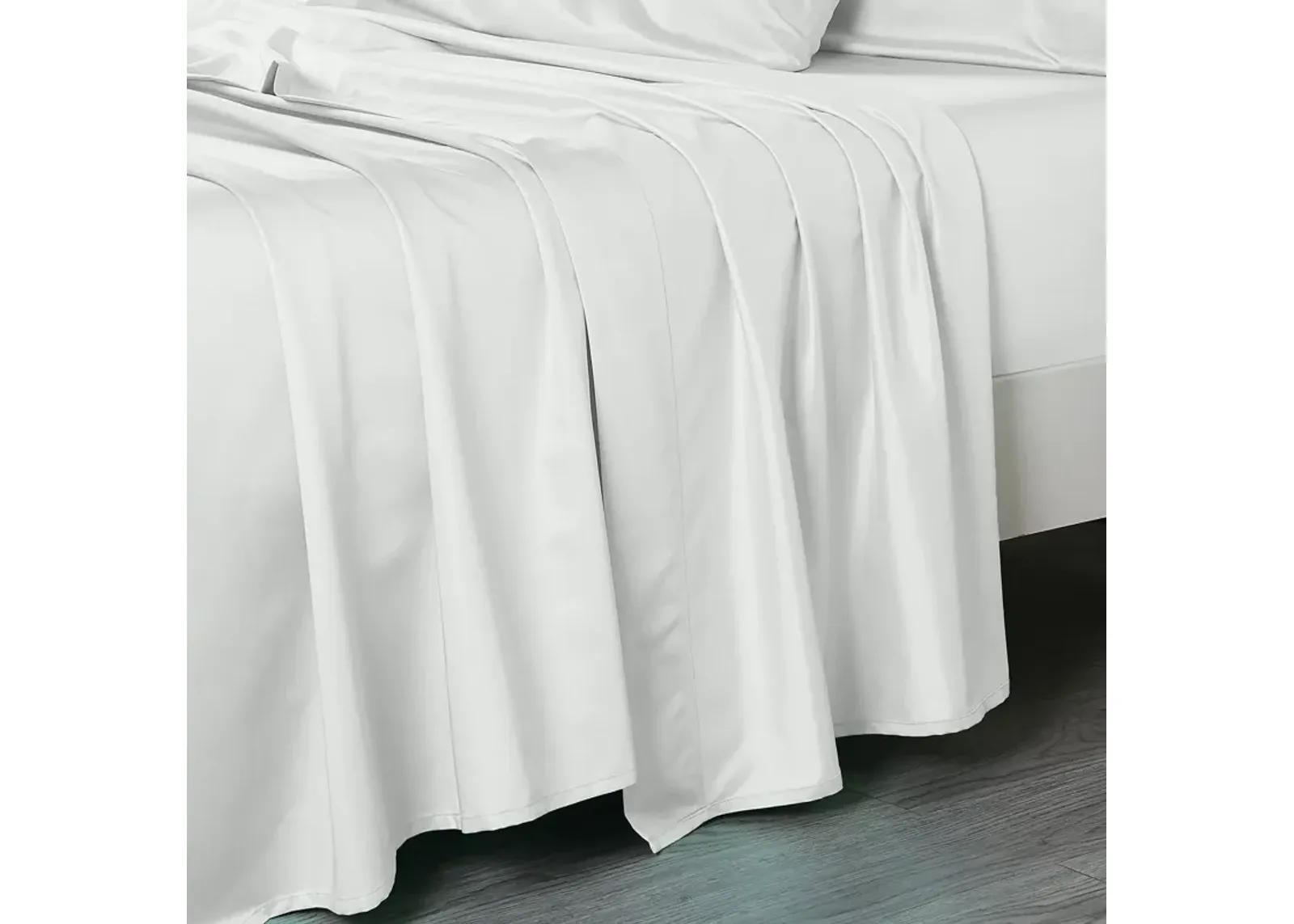 Egyptian Linens - Oversized Flat Sheet 120 X 112 Inches - Luxurious 608 Cotton