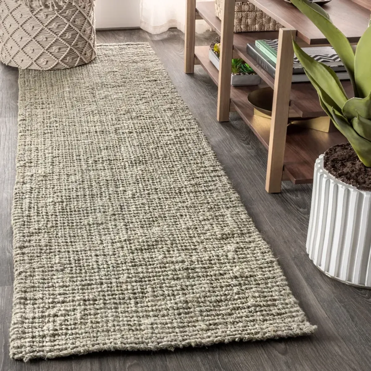 Pata Hand Woven Chunky Jute Area Rug