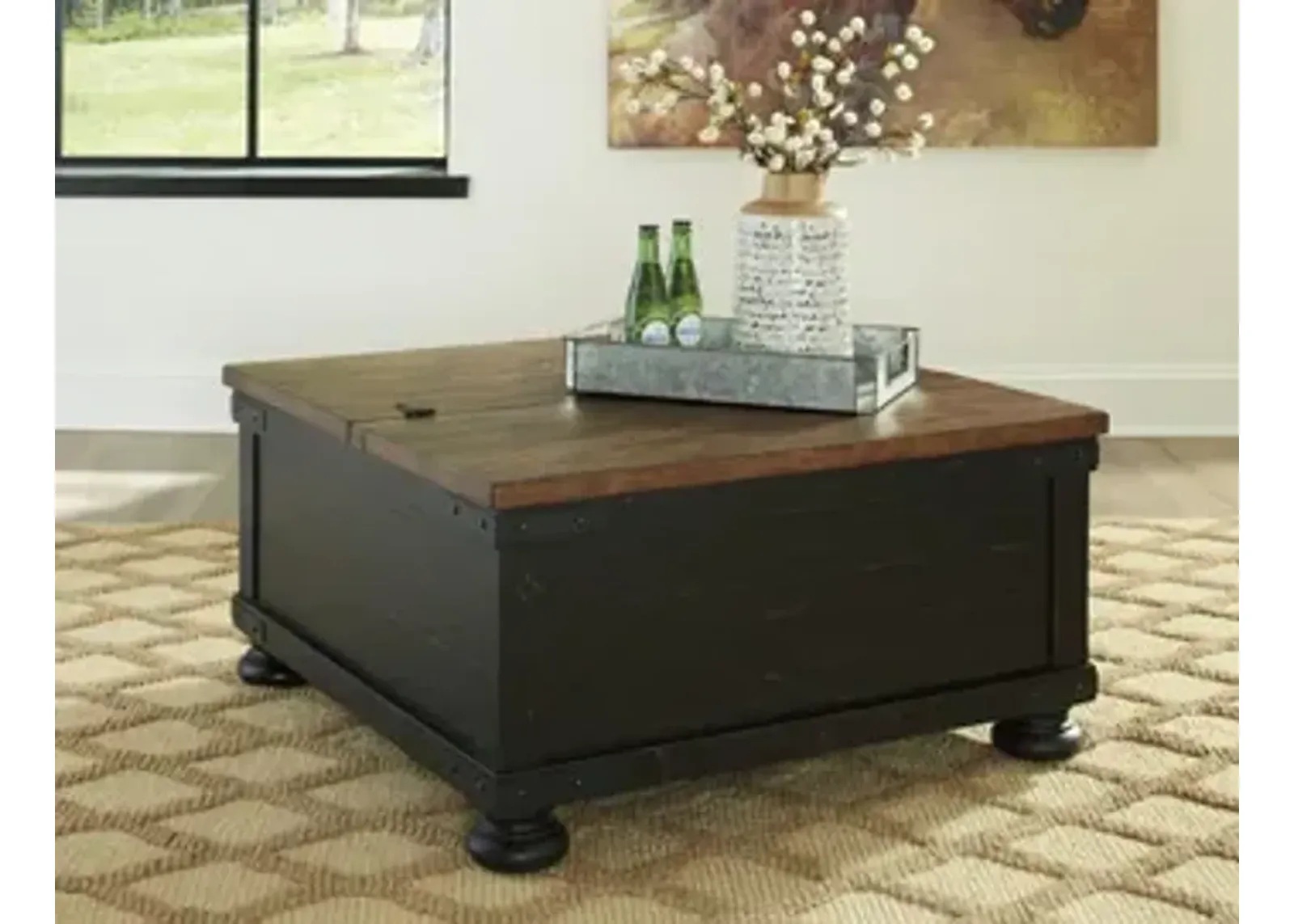 Valebeck Lift Top Cocktail Table