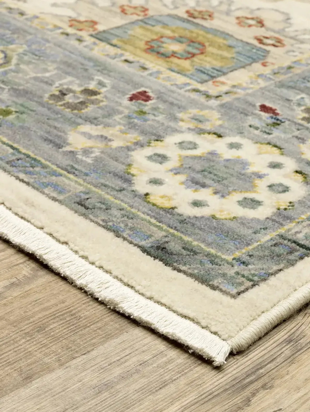 Lucca 9'10" x 12'10" Ivory Rug