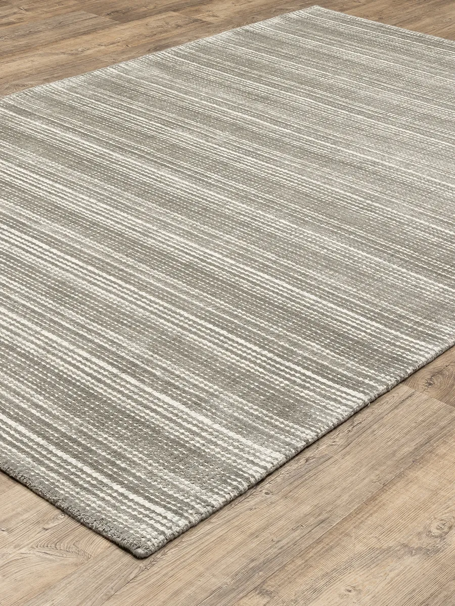 Circa 2'6" x 8' Grey Rug