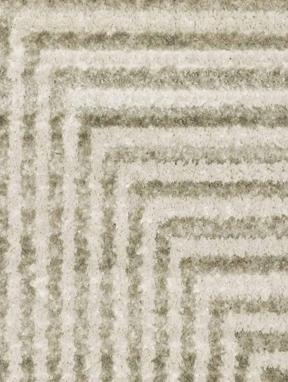 Bauer 2'3" x 7'6" Beige Rug