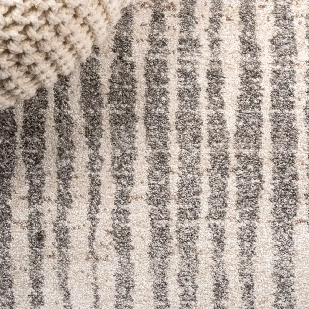 Skoura Modern Bold Stripe Area Rug