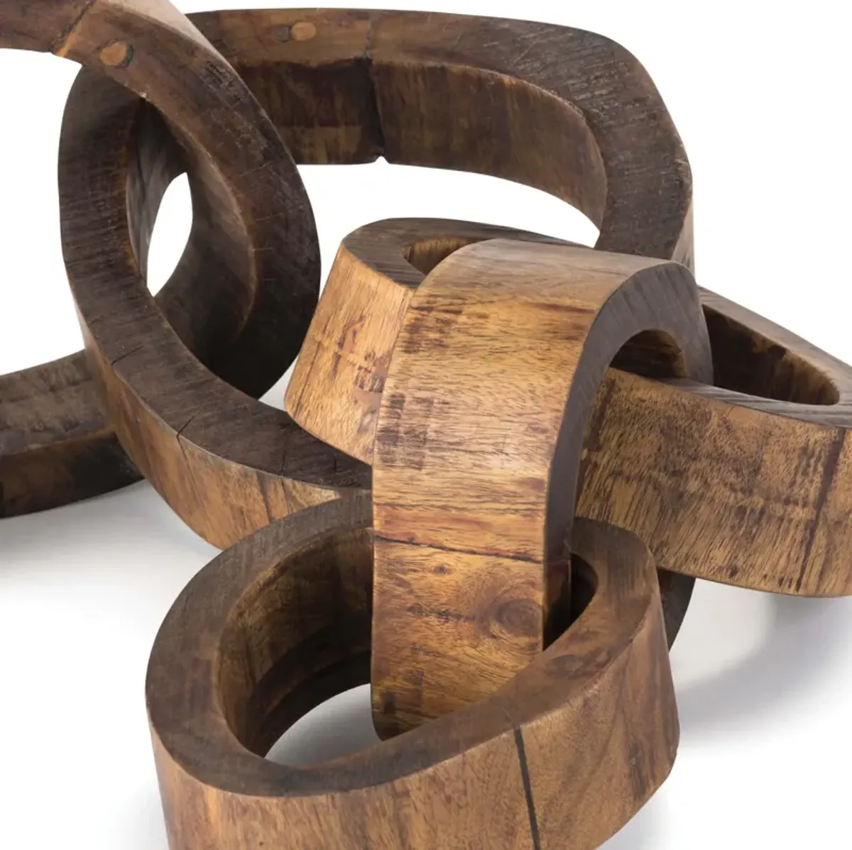 Wooden Links Centerpiece