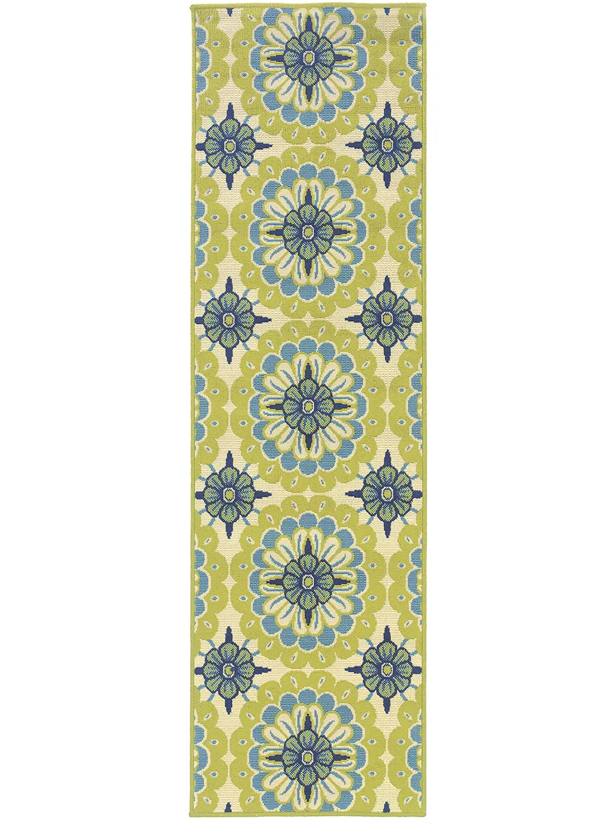 Caspian 2'3" x 7'6" Green Rug