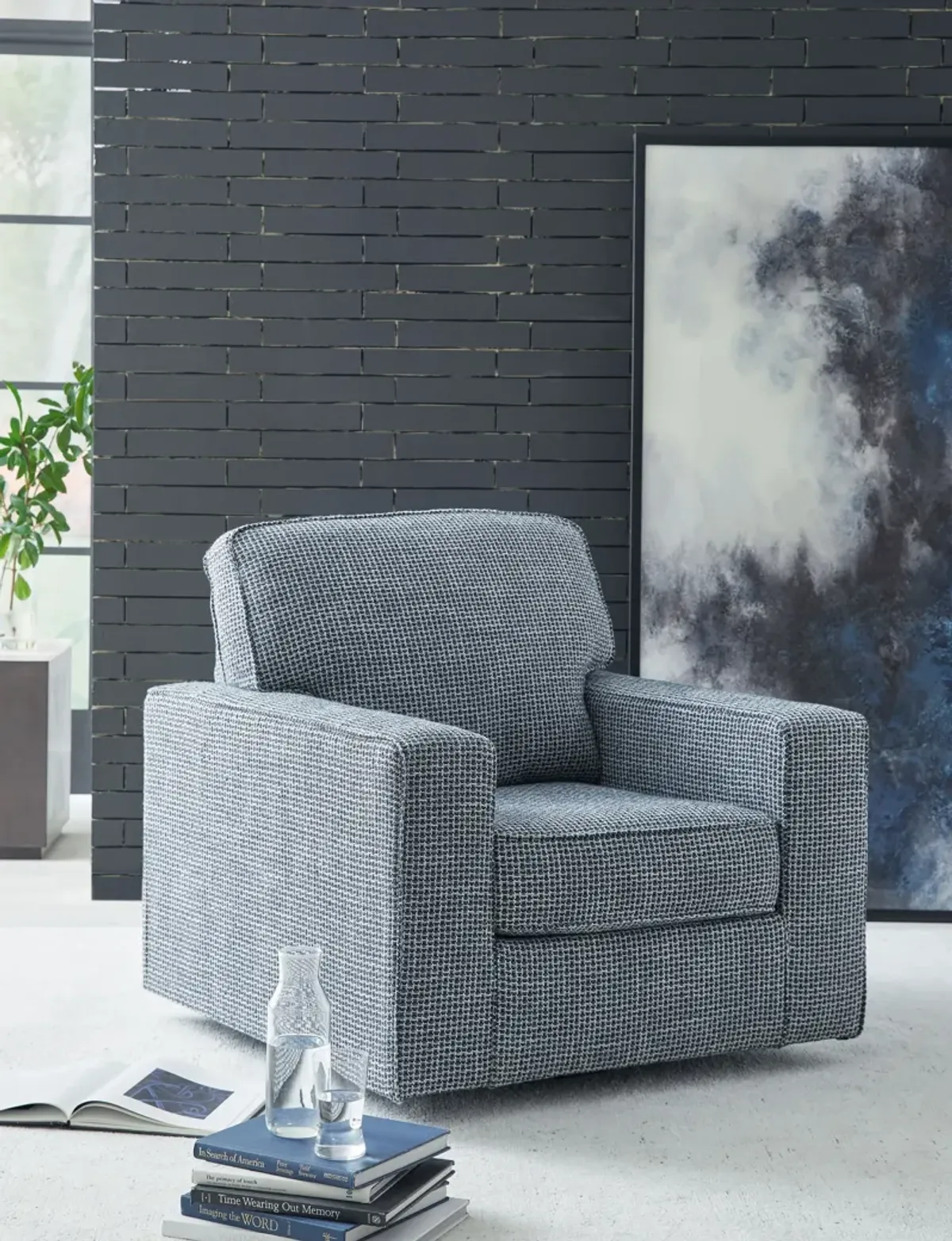 Olwenburg Swivel Accent Chair