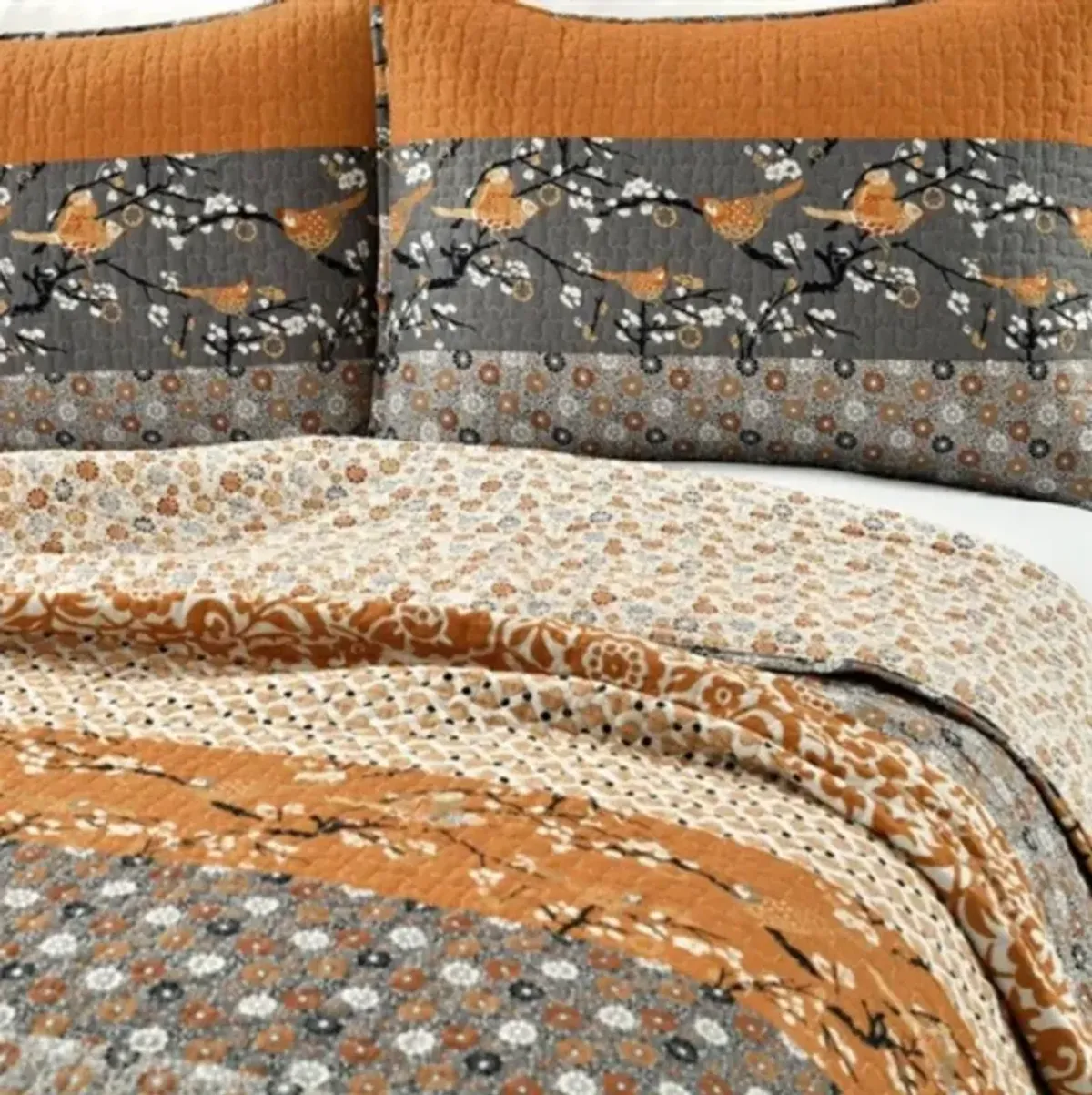 Bohemian Floral Birds Reversible Quilt Set – Lightweight and Cozy Bedding