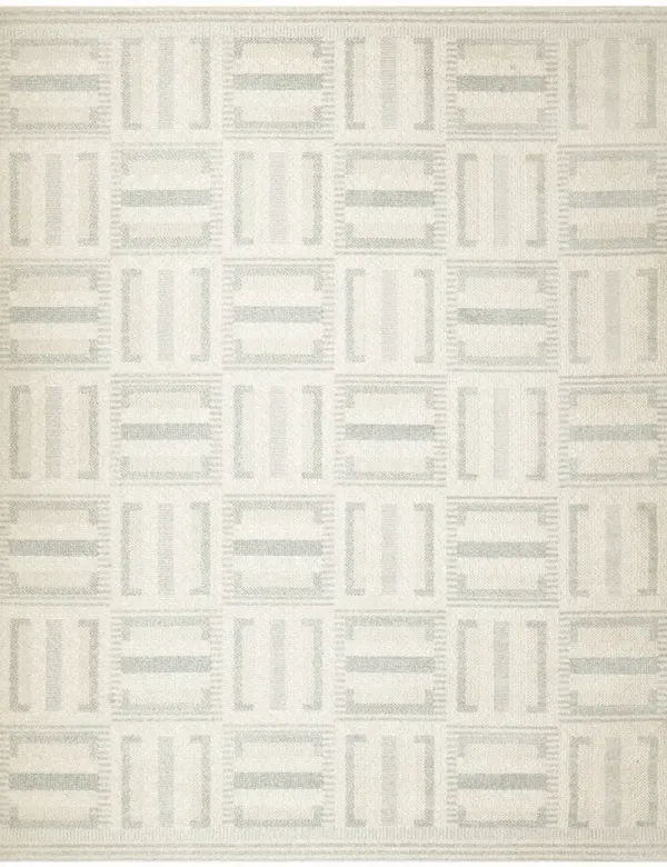 Nordic NRC11 Ivory/Blue 8' x 10' Rug