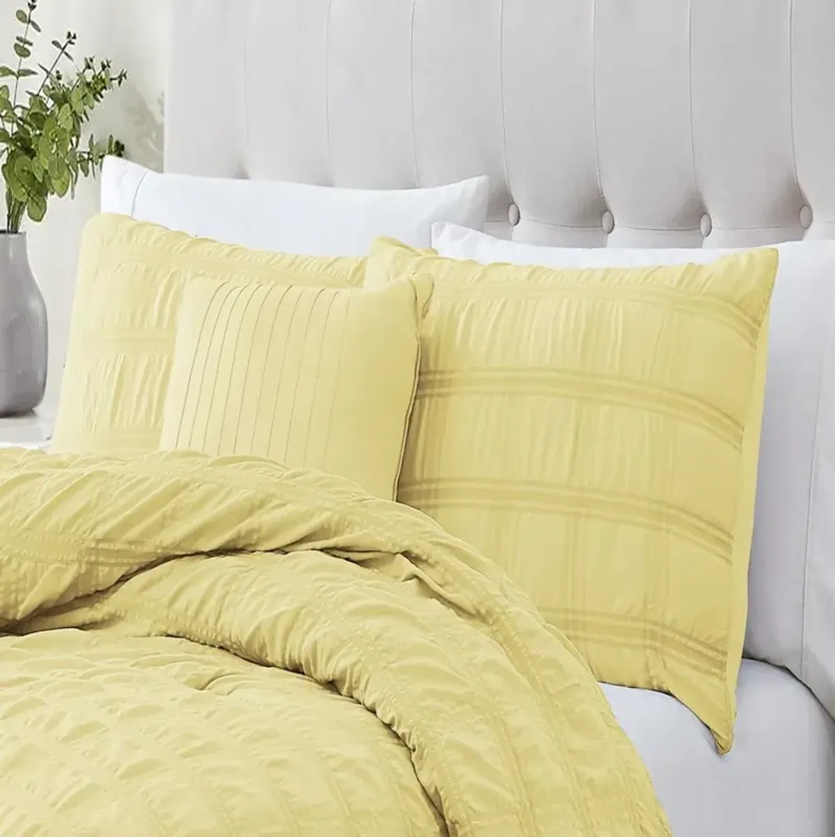 Ramallah Eliza Seersucker Comforter Set - 4-Piece - King 86x102", Yellow