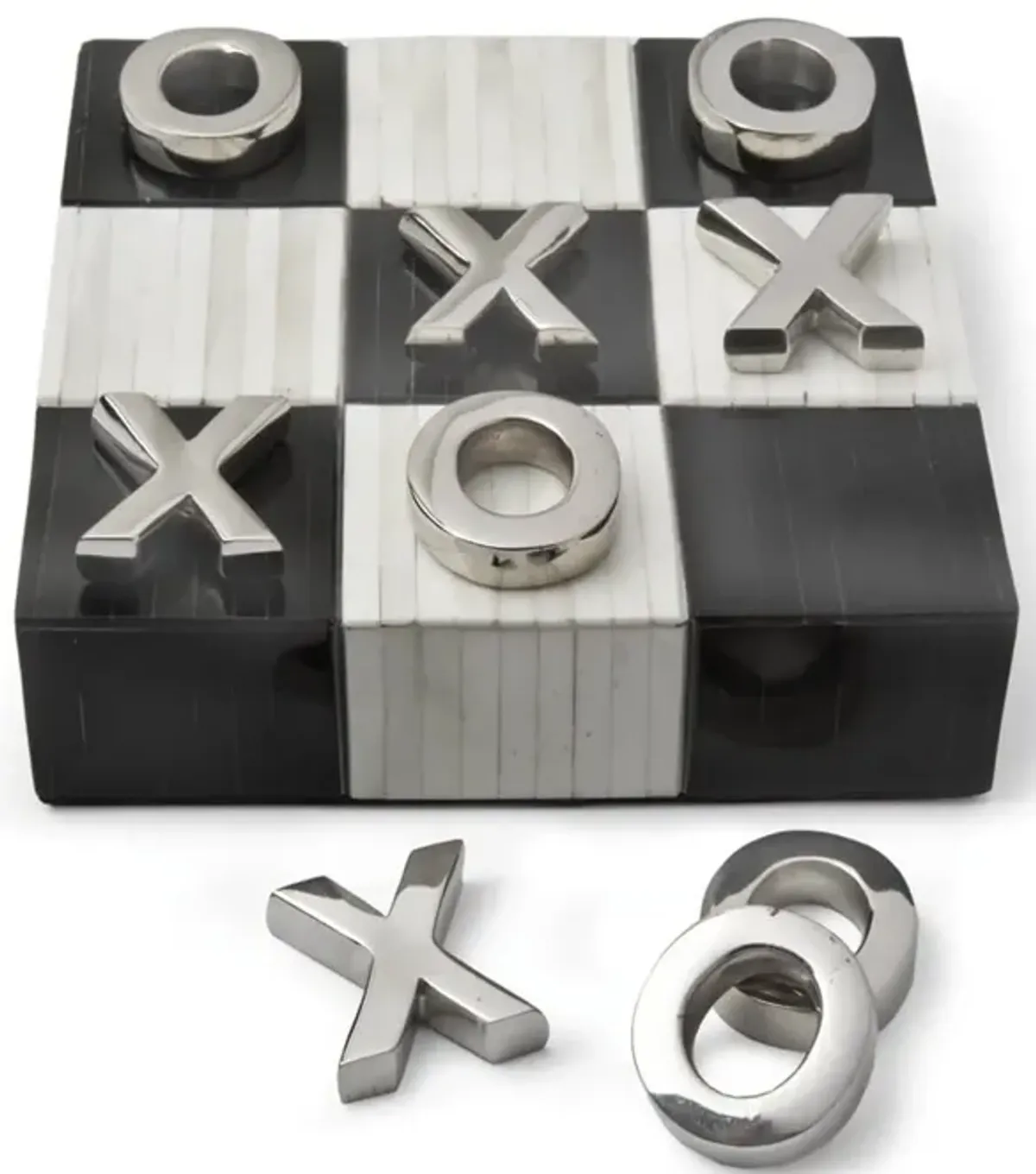 Tic Tac Toe Flat Board With Nickel Pieces