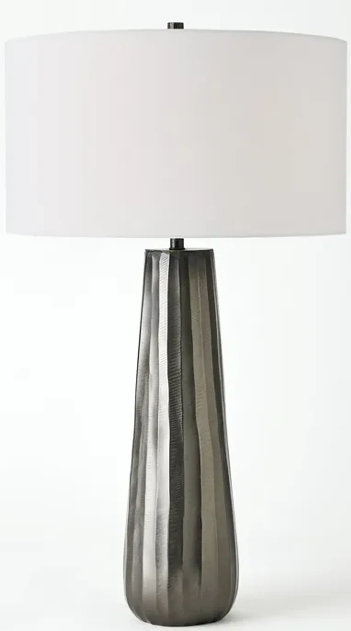 Chased Round Table Lamp-Black