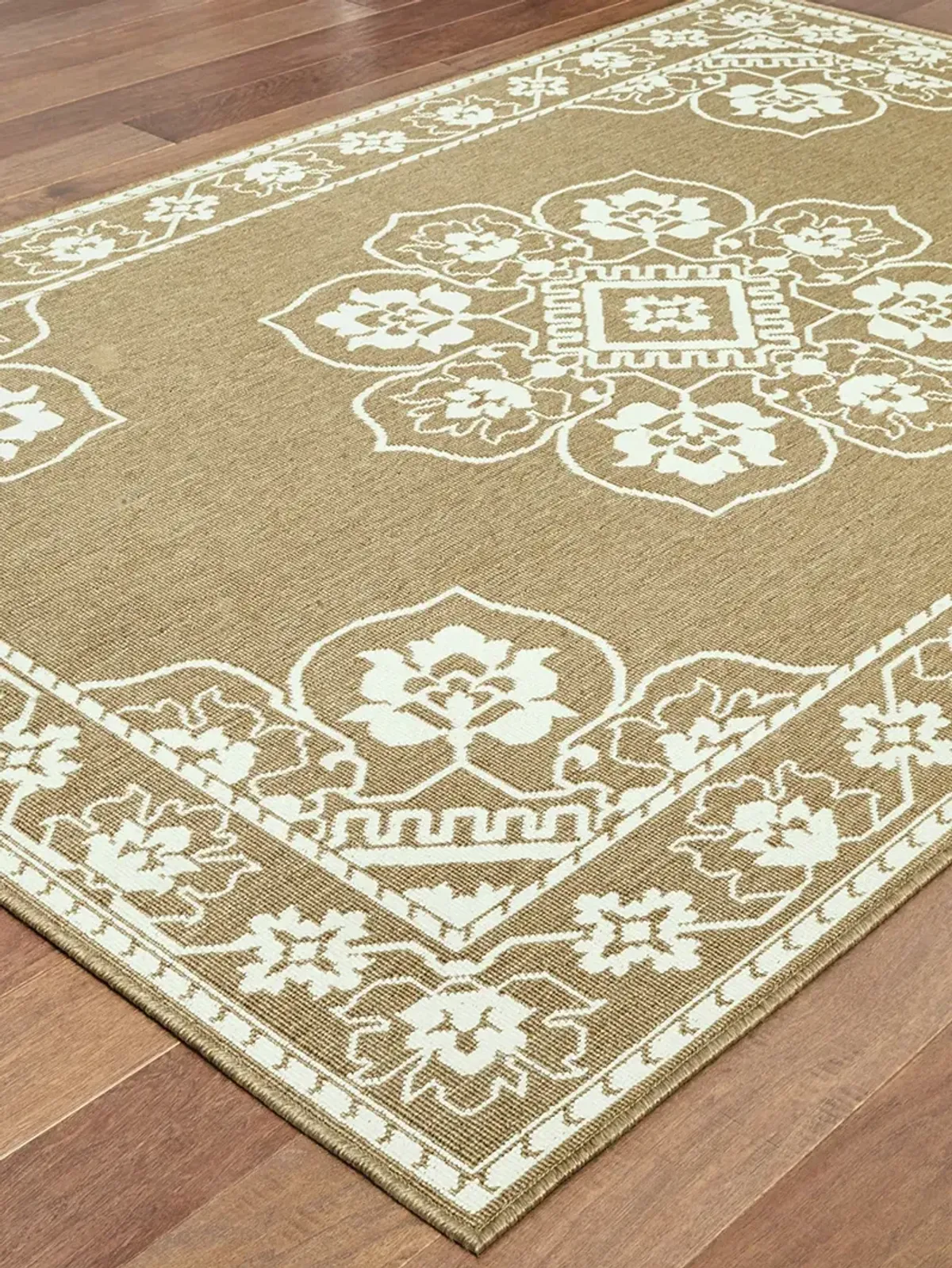 Marina 8'6" x 13' Tan Rug