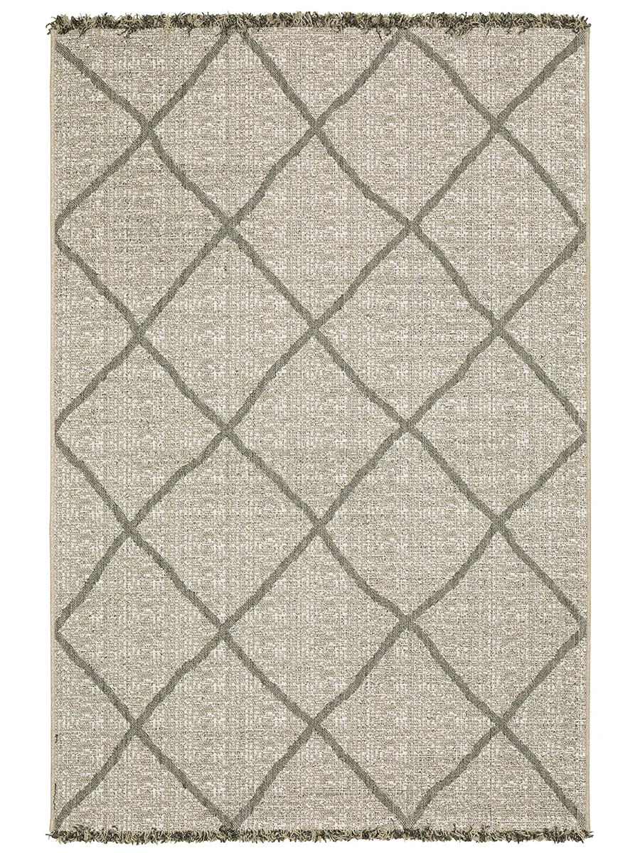 Gillian 6'7" x 9'2" Beige Rug