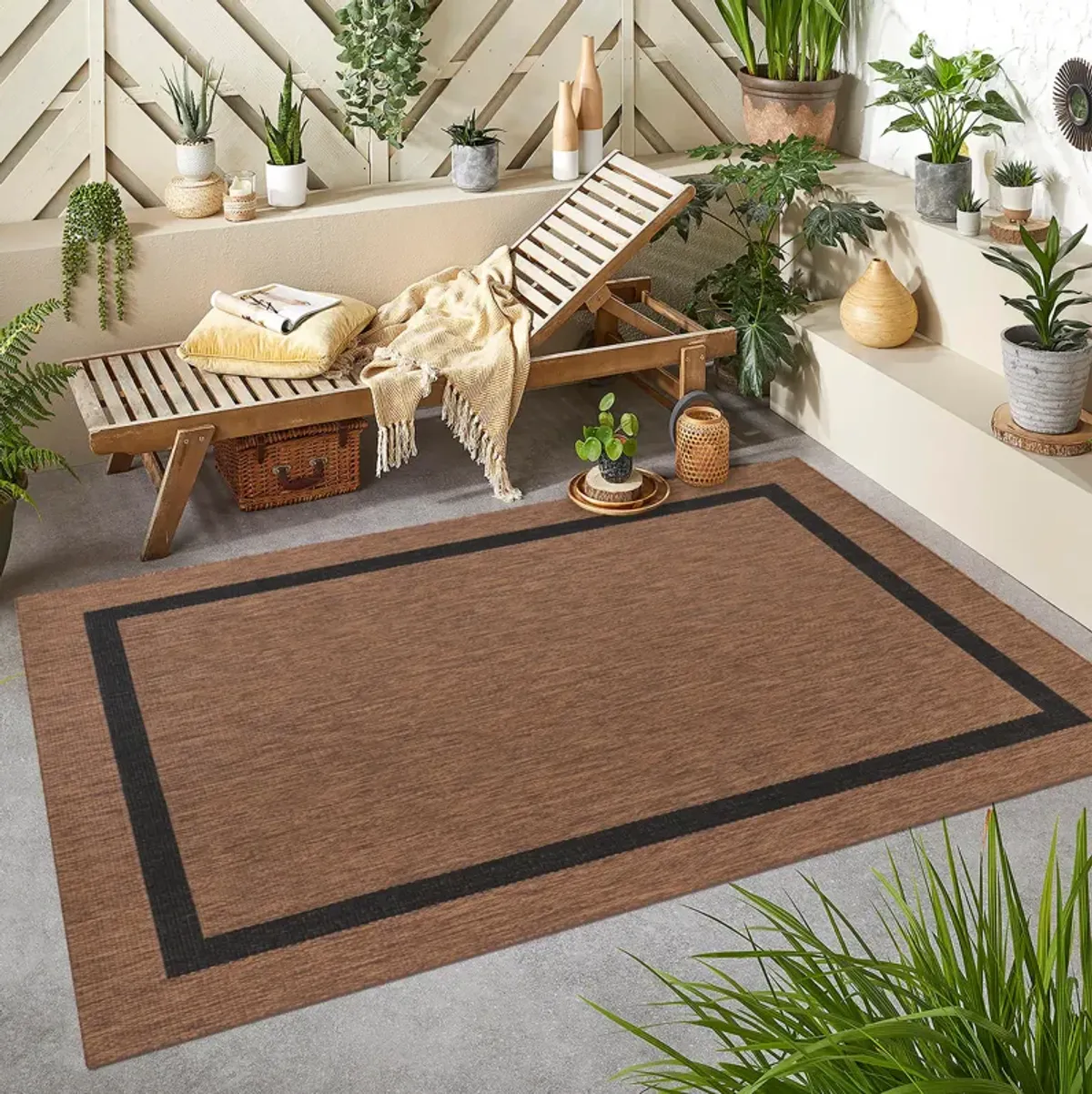 Waikiki Bordered Indoor/Outdoor Area Rug