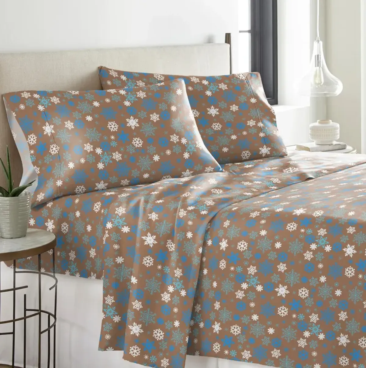 Pointehaven Heavy Weight 100% Cotton Snowflakes Brown Printed 170 GSM Flannel 4 pc Sheet Set, Full