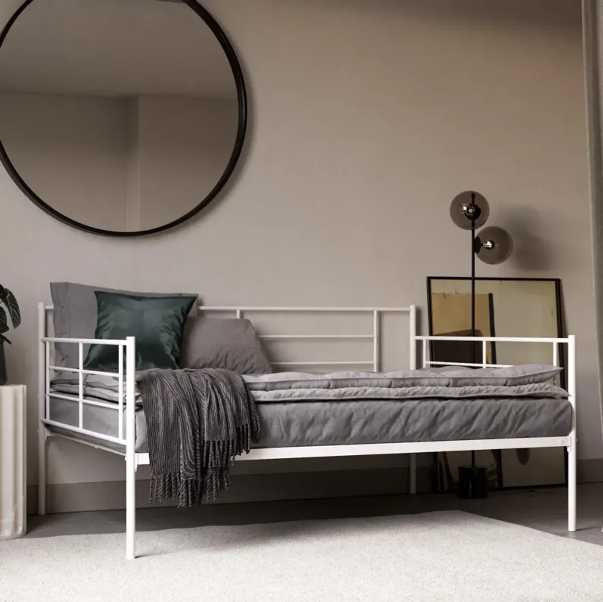 Praxis Metal Daybed