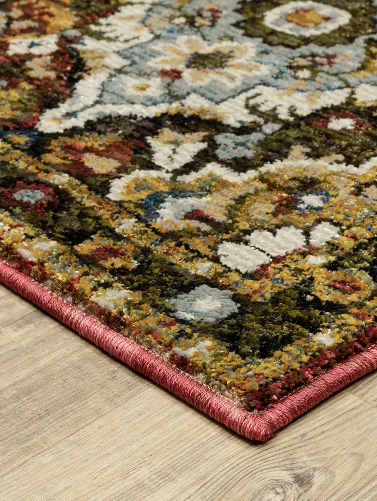 Andorra 2'3" x 8' Red Rug