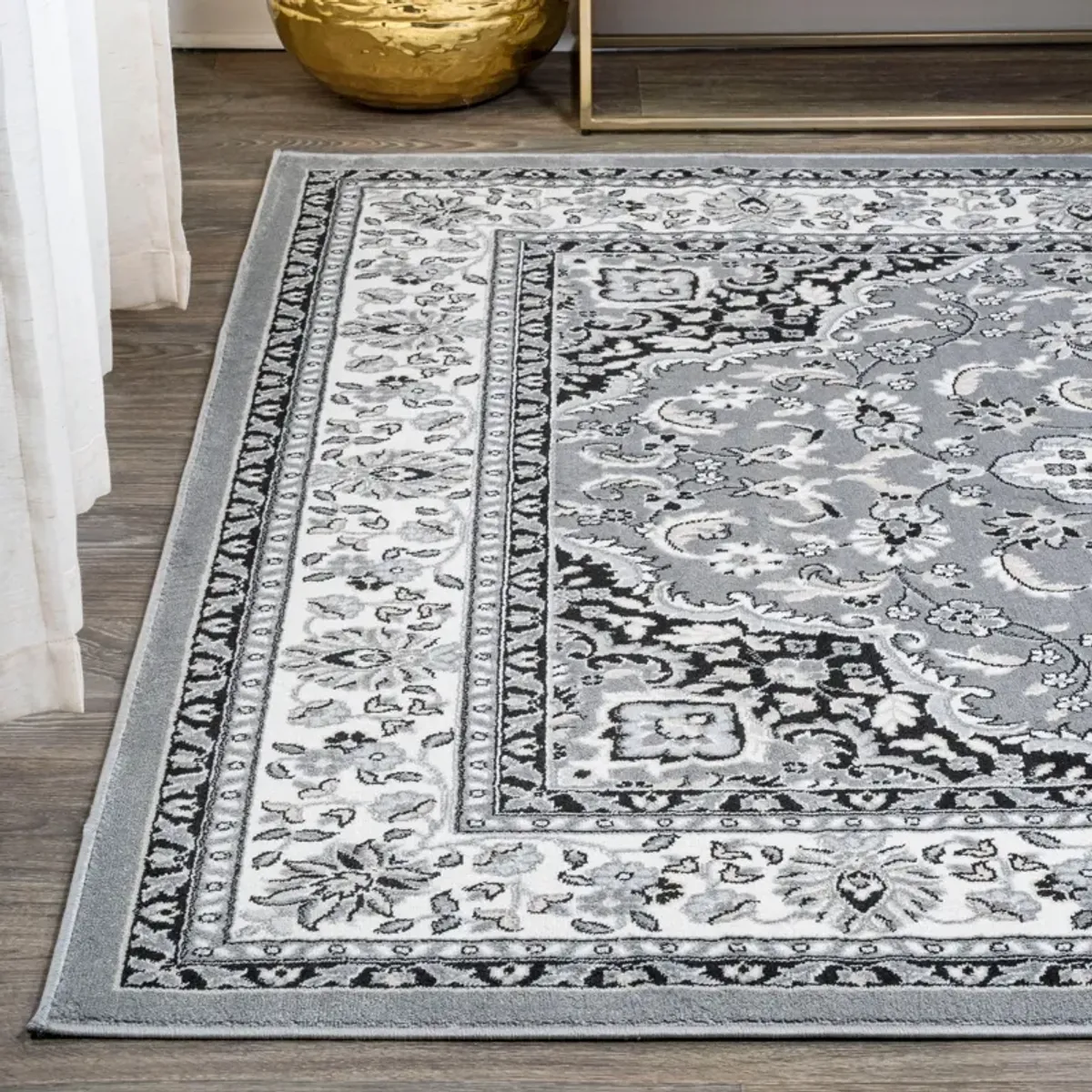 Palmette Modern Persian Floral Area Rug