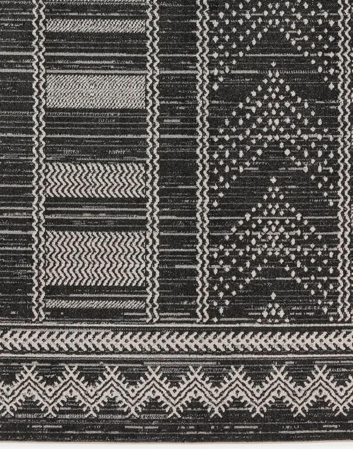 Nadine Mateo Black 2' x 6' Runner Rug