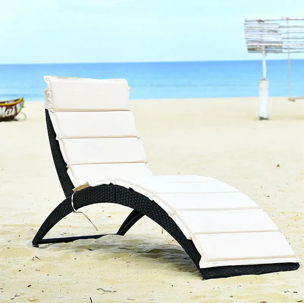 Folding Patio Rattan Lounge Cushioned Portable Chair