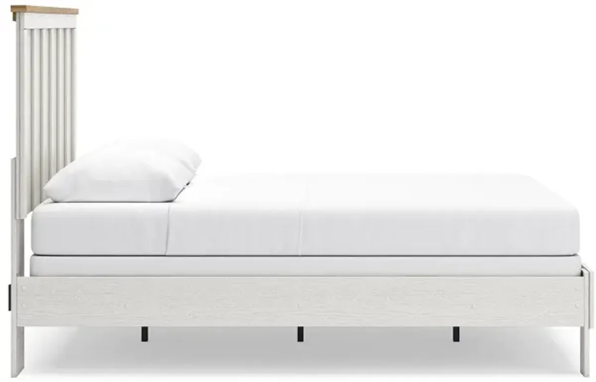 Linnocreek Queen Panel Bed