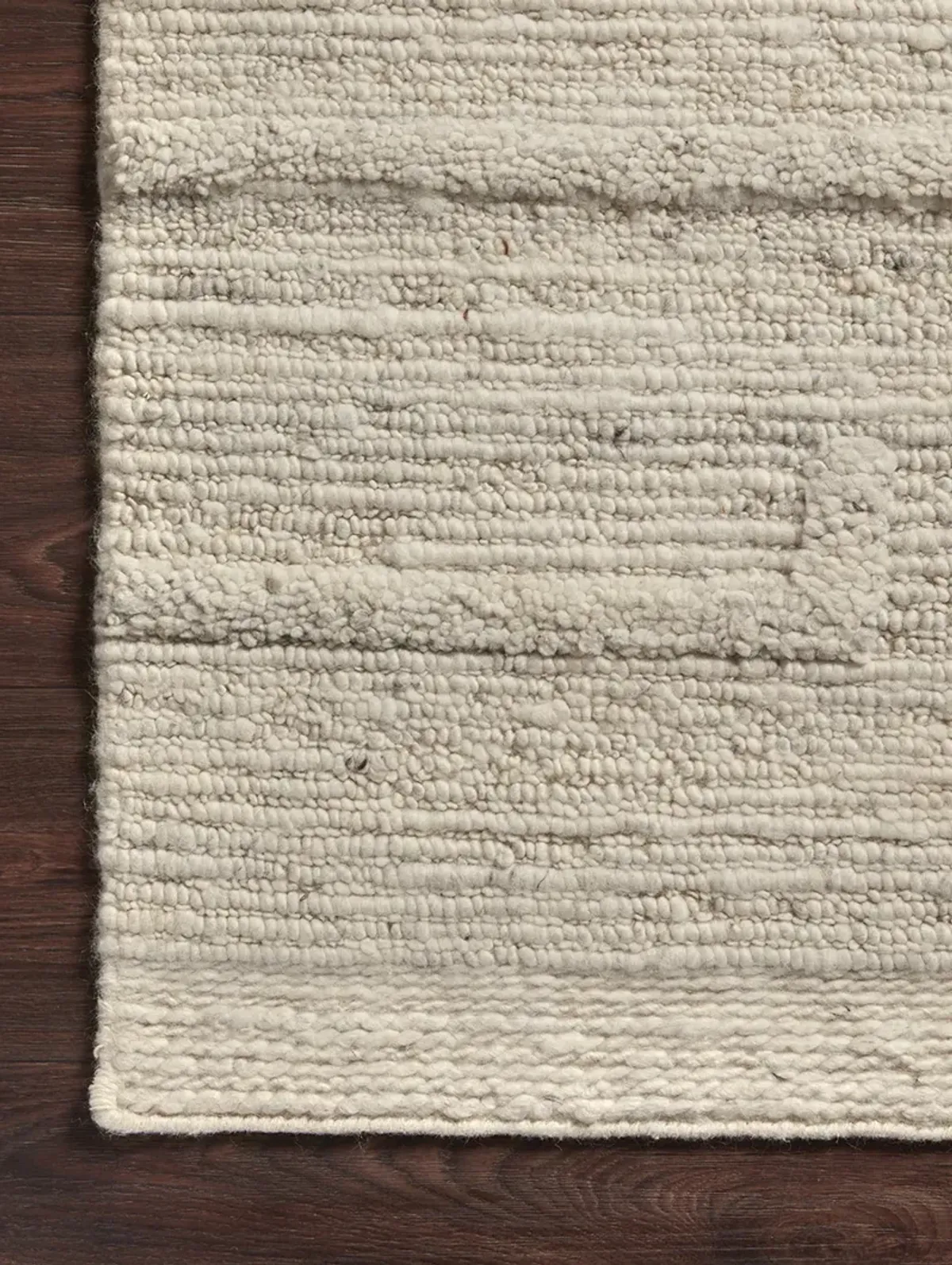 Rayan RAY01 Ivory 2' x 3' Rug