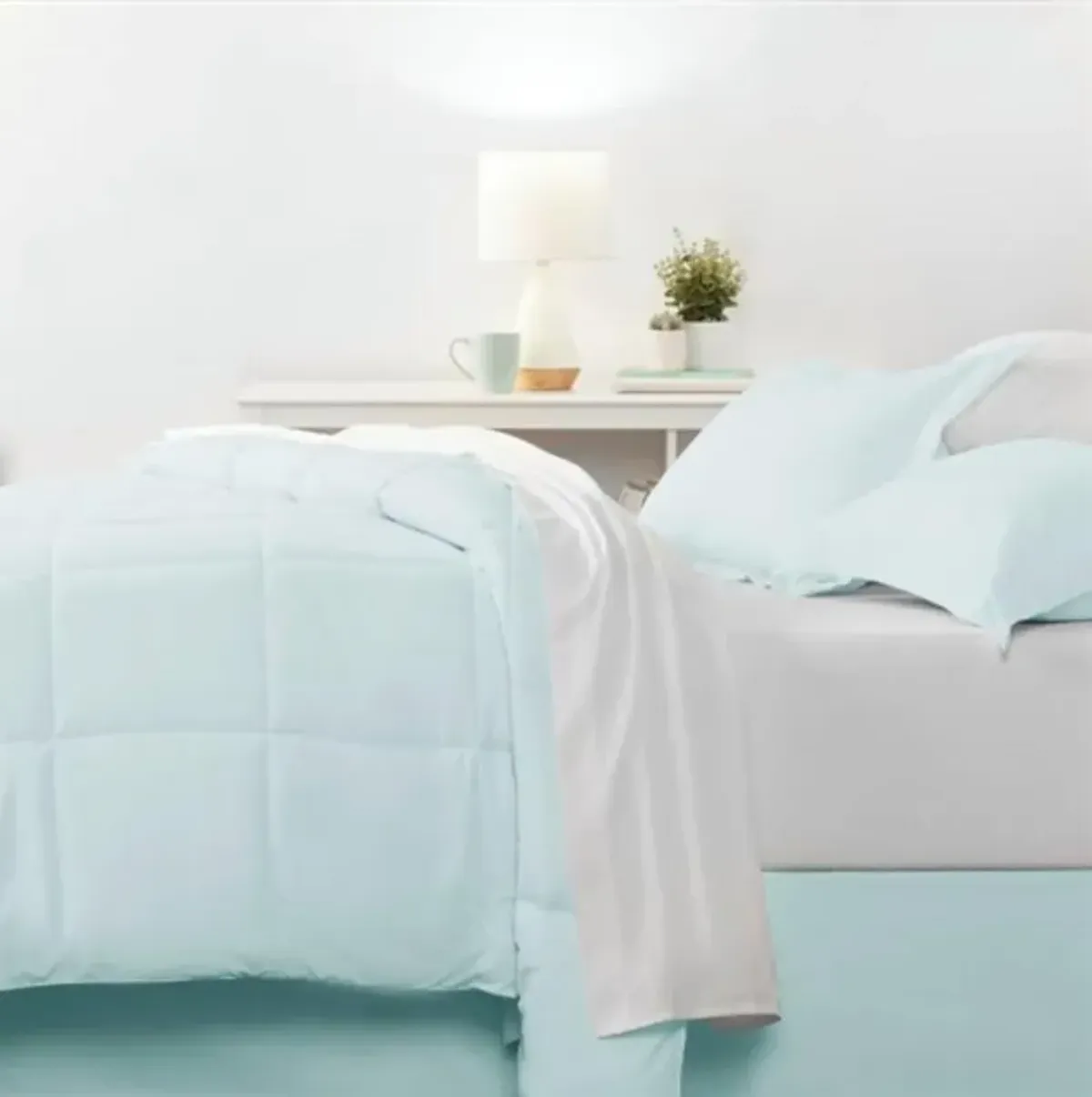 Hivvago Queen Microfiber 6 Piece Reversible Bed in a Bag Comforter Set in Aqua Blue