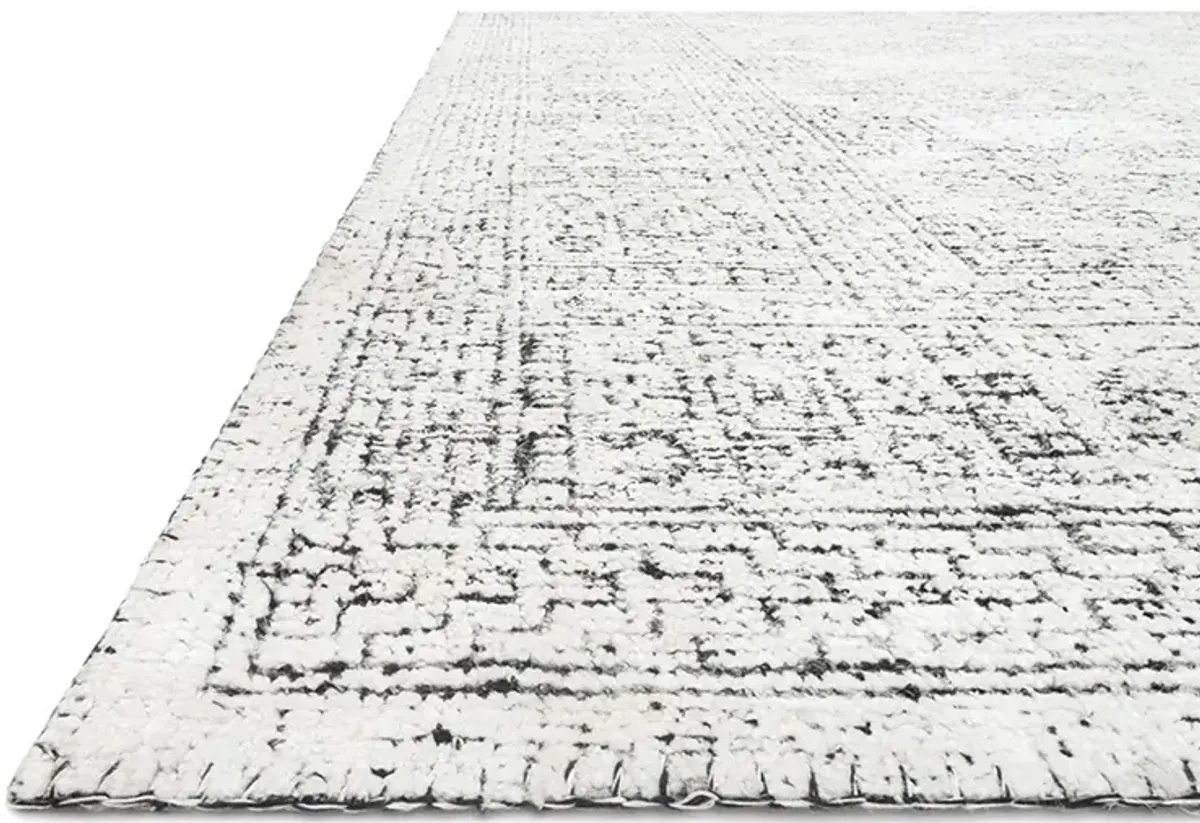 Vestige VQ01 2'9" x 8'" Rug