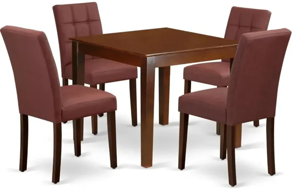 5 Piece Dining Room Set consists A Wooden Kitchen Table