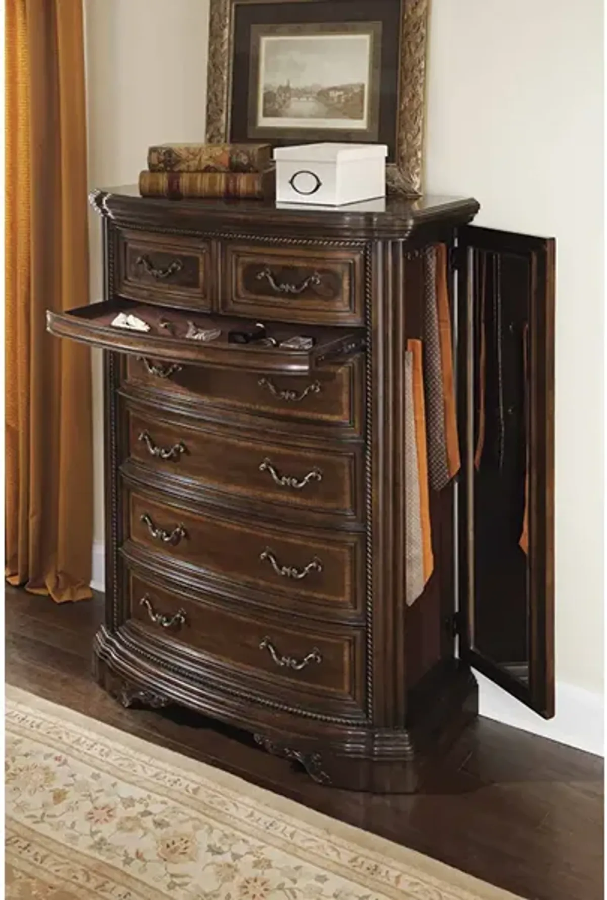 Valencia Drawer Chest