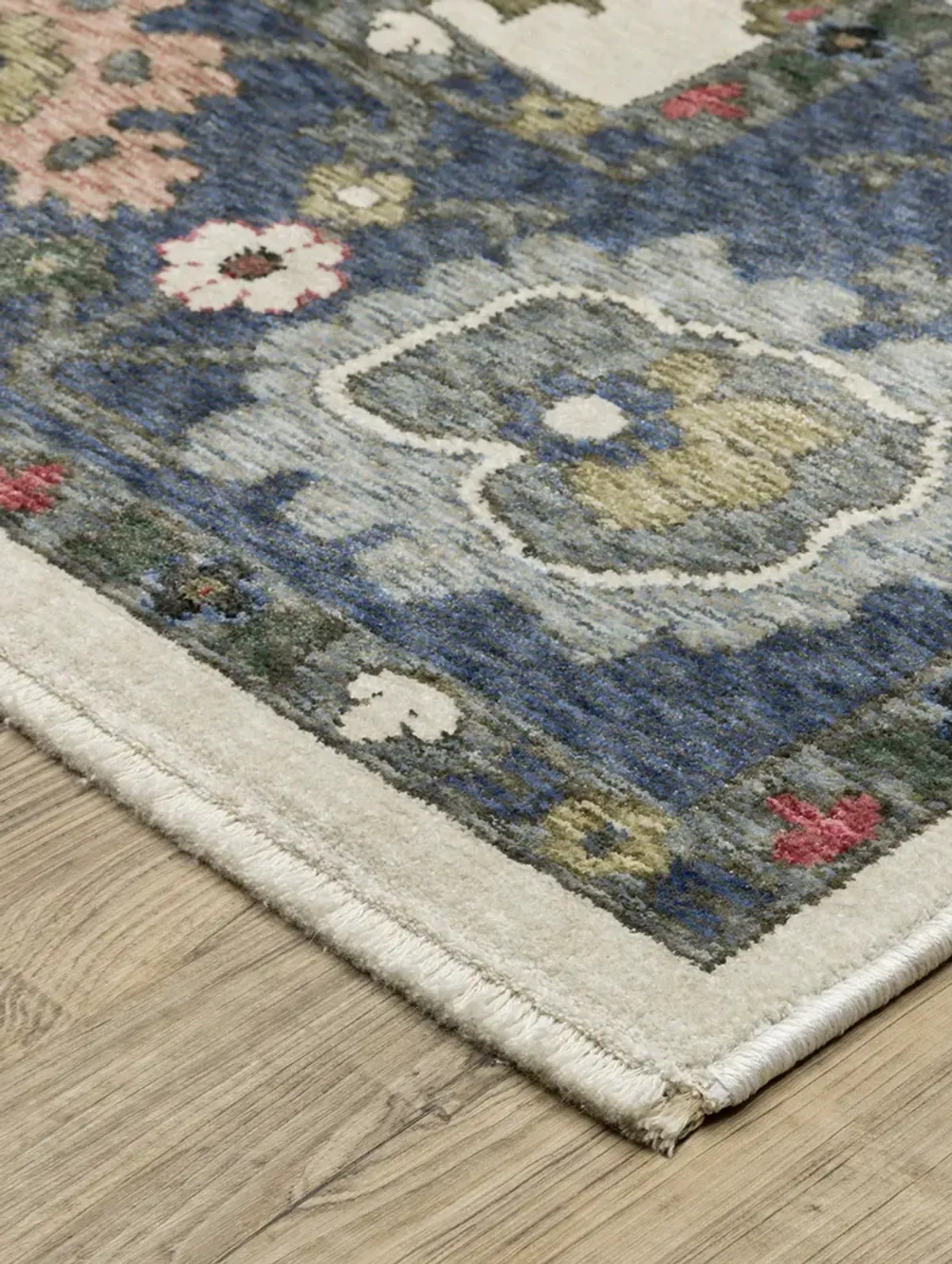 Hastings 9'10" x 12'10" IVY Rug