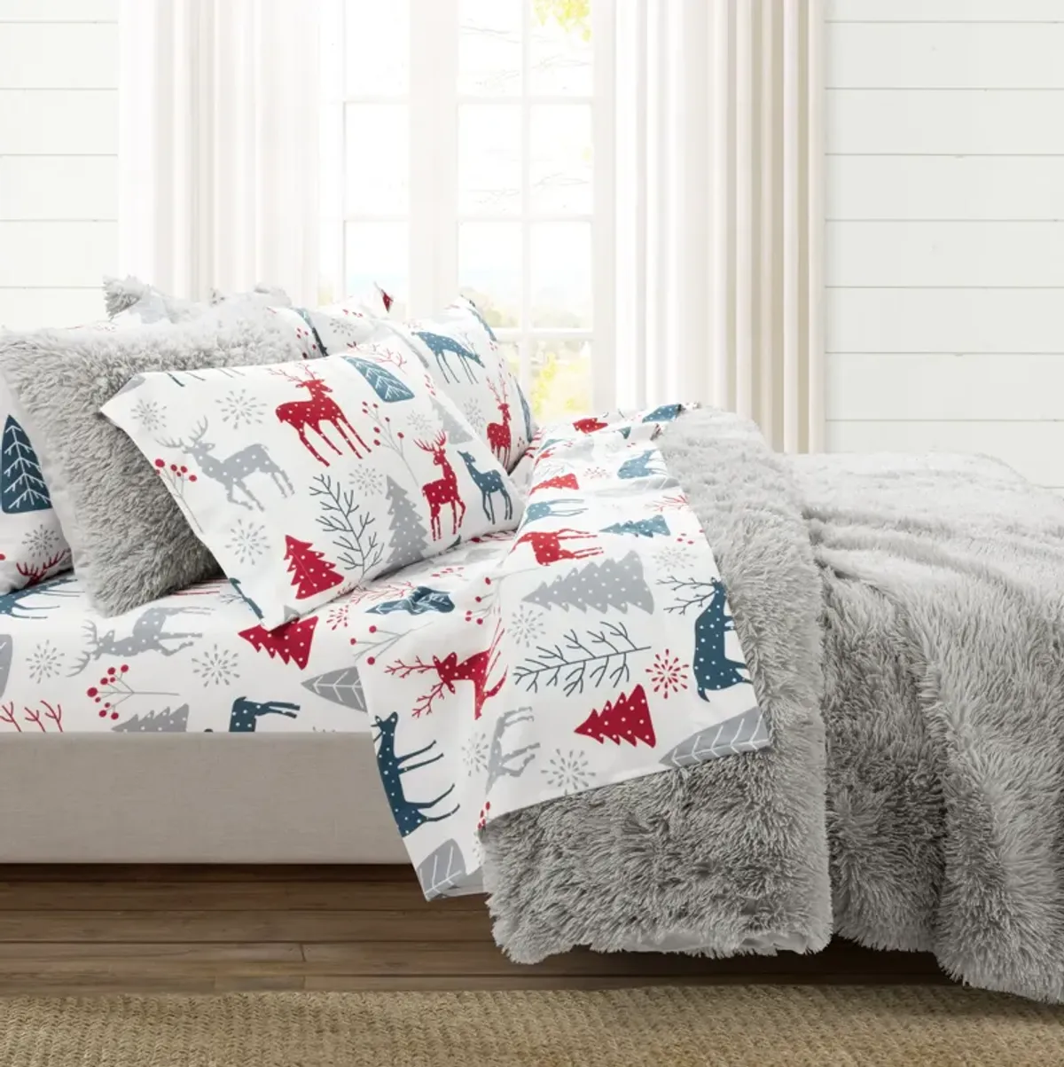 Wonderland Soft Flannel Sheet Set  6Pc