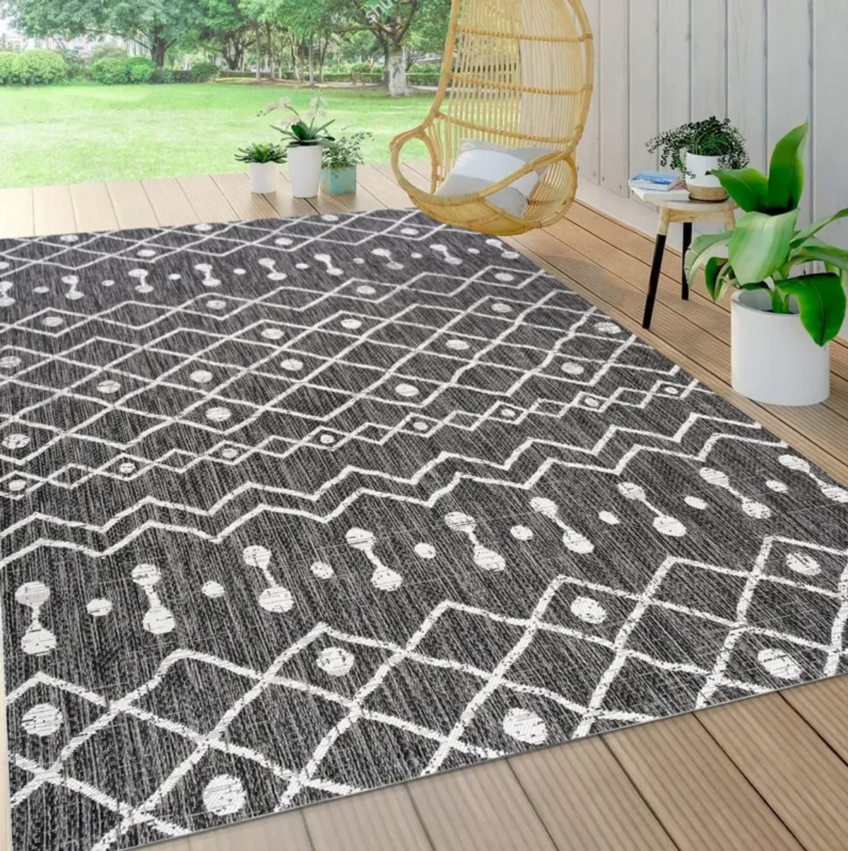 Nokat Tribal Bohemian Indoor/Outdoor Area Rug