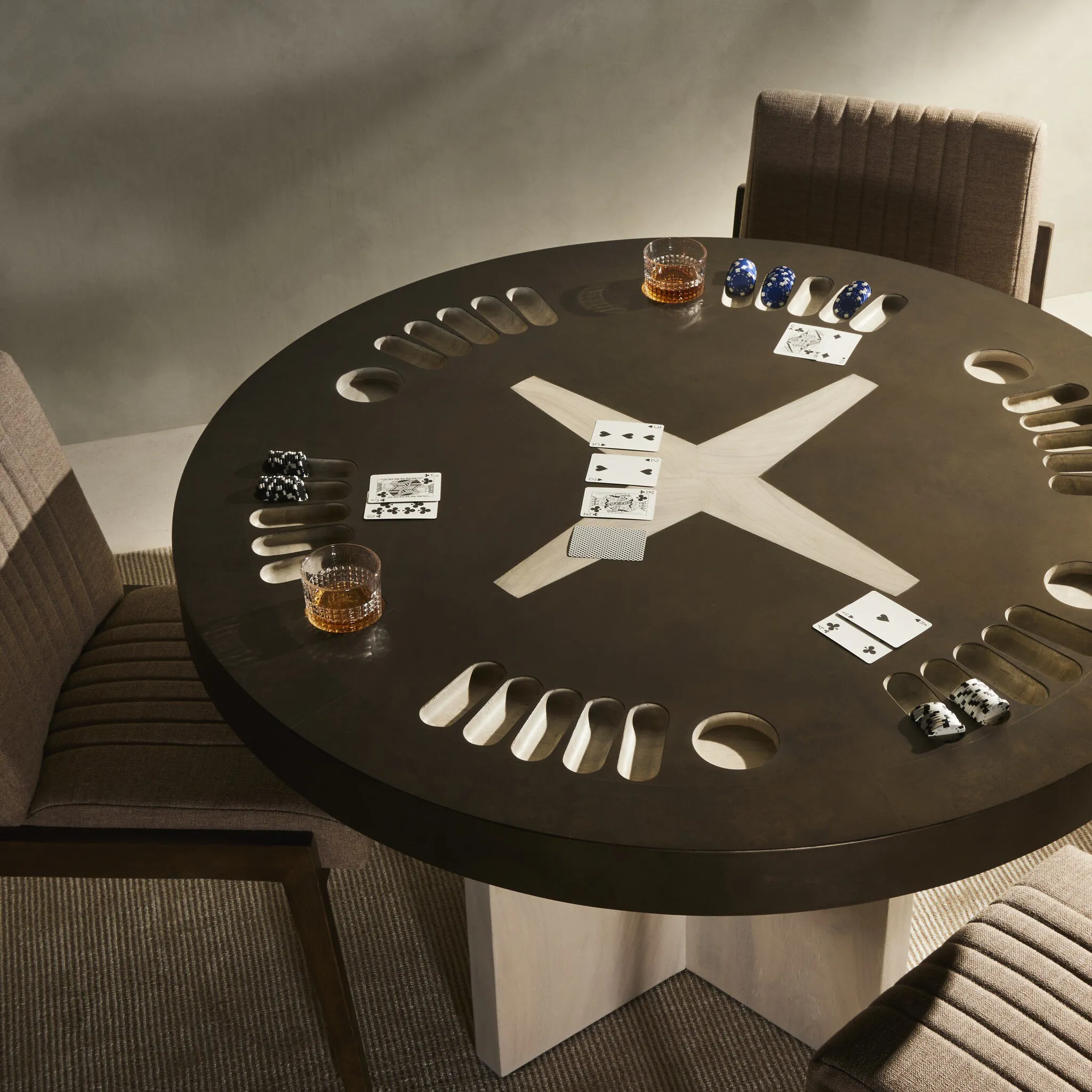 Poker Table