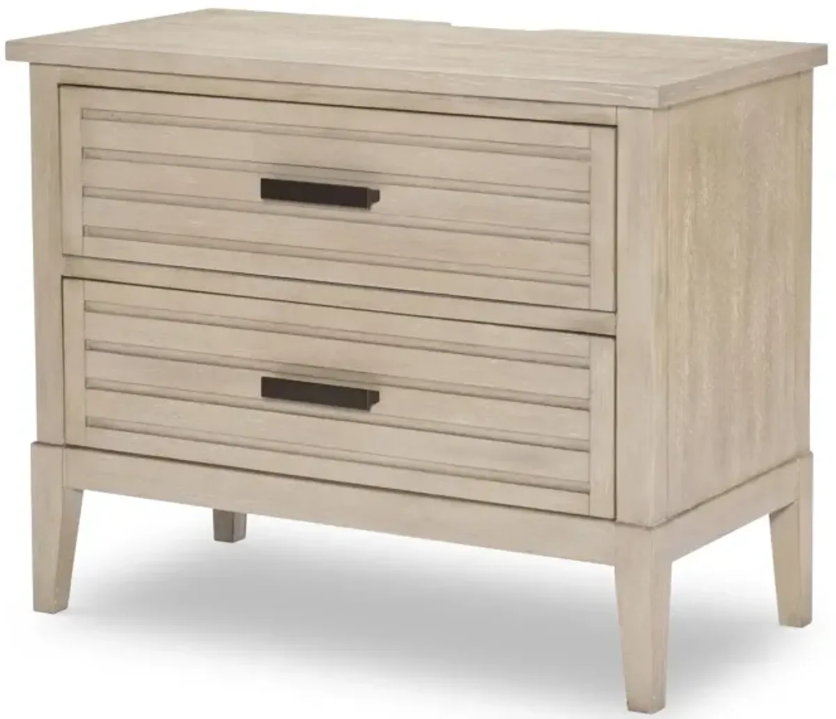 Edgewater Bachelor's Chest