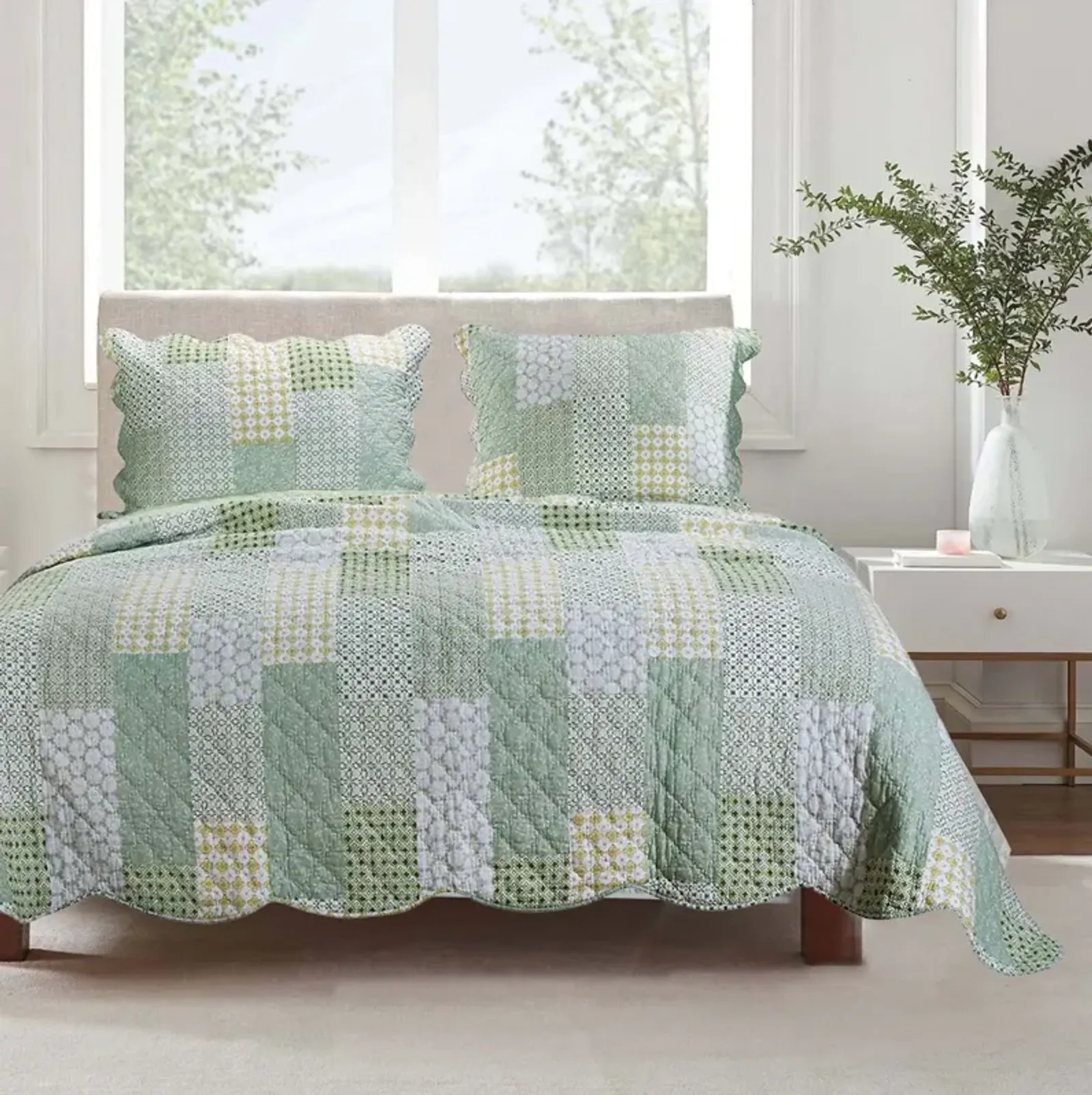 Reversible Fabric Queen Size Quilt Set with Geometric Pattern Motifs,Green - Benzara