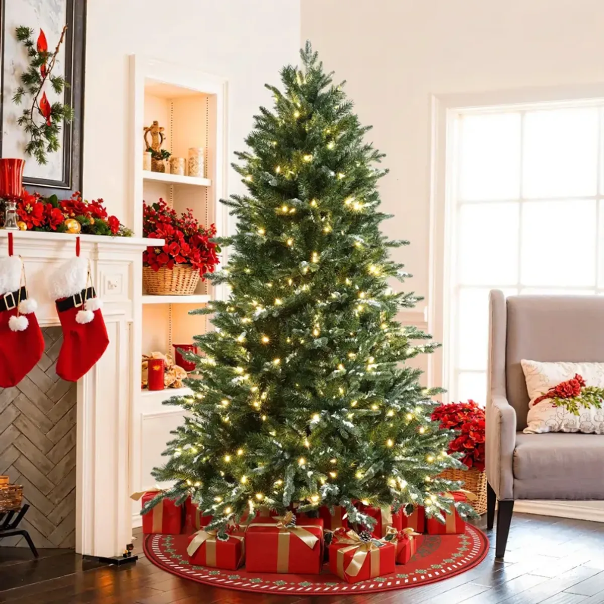 LuxenHome 6Ft Pre-Lit Green Artificial Tree with Frosted Tips