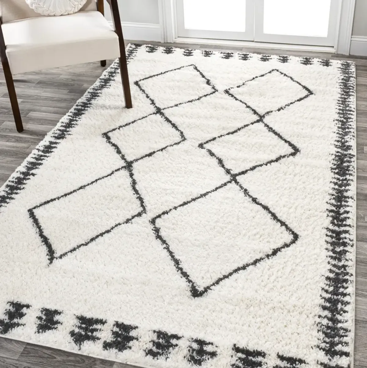 Calvia Moroccan Diamond Shag Area Rug