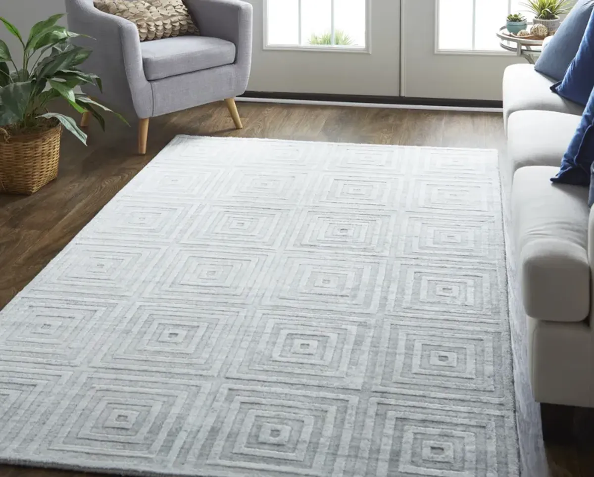 Redford 8670F White/Silver 2' x 3' Rug