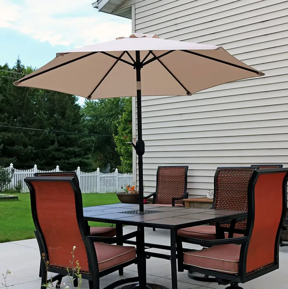 Sunnydaze 7.5 ft Aluminum Patio Umbrella with Tilt and Crank