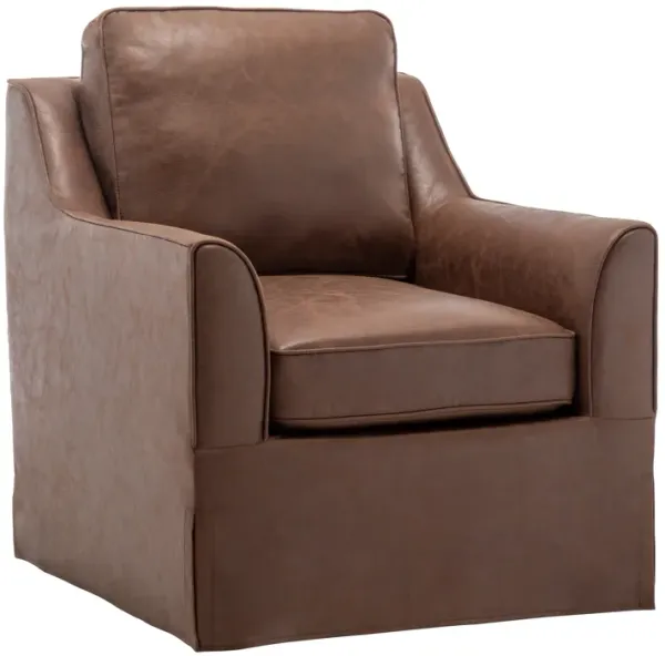 Woodcrest Classic Club Swivel Chair